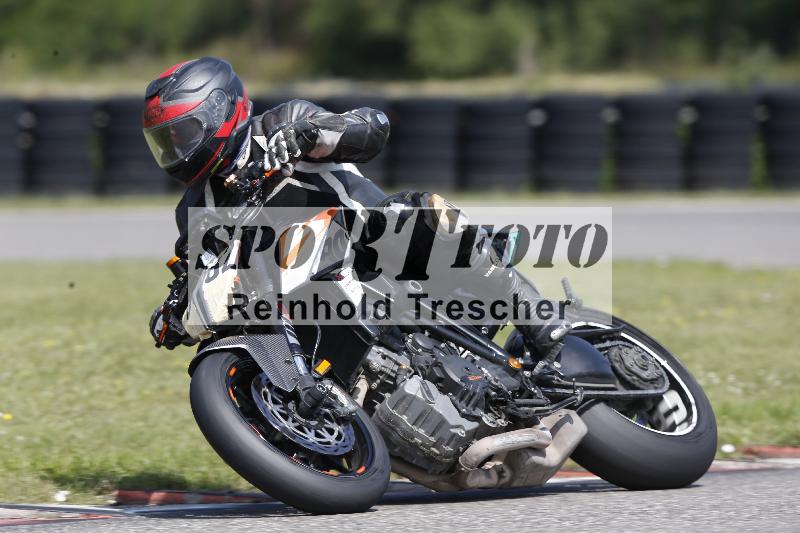 /45 10.08.2025 Plüss Moto Sport ADR/Einsteiger/582